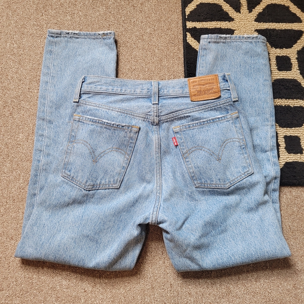Levi's Wedgie Straight Size 24 Light Blue Wash - Picture 7 of 12